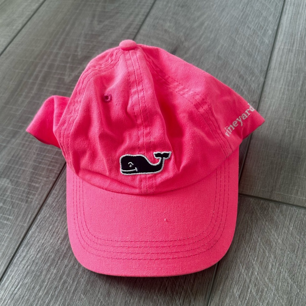 Vineyard Vines women’s Pink baseball cap